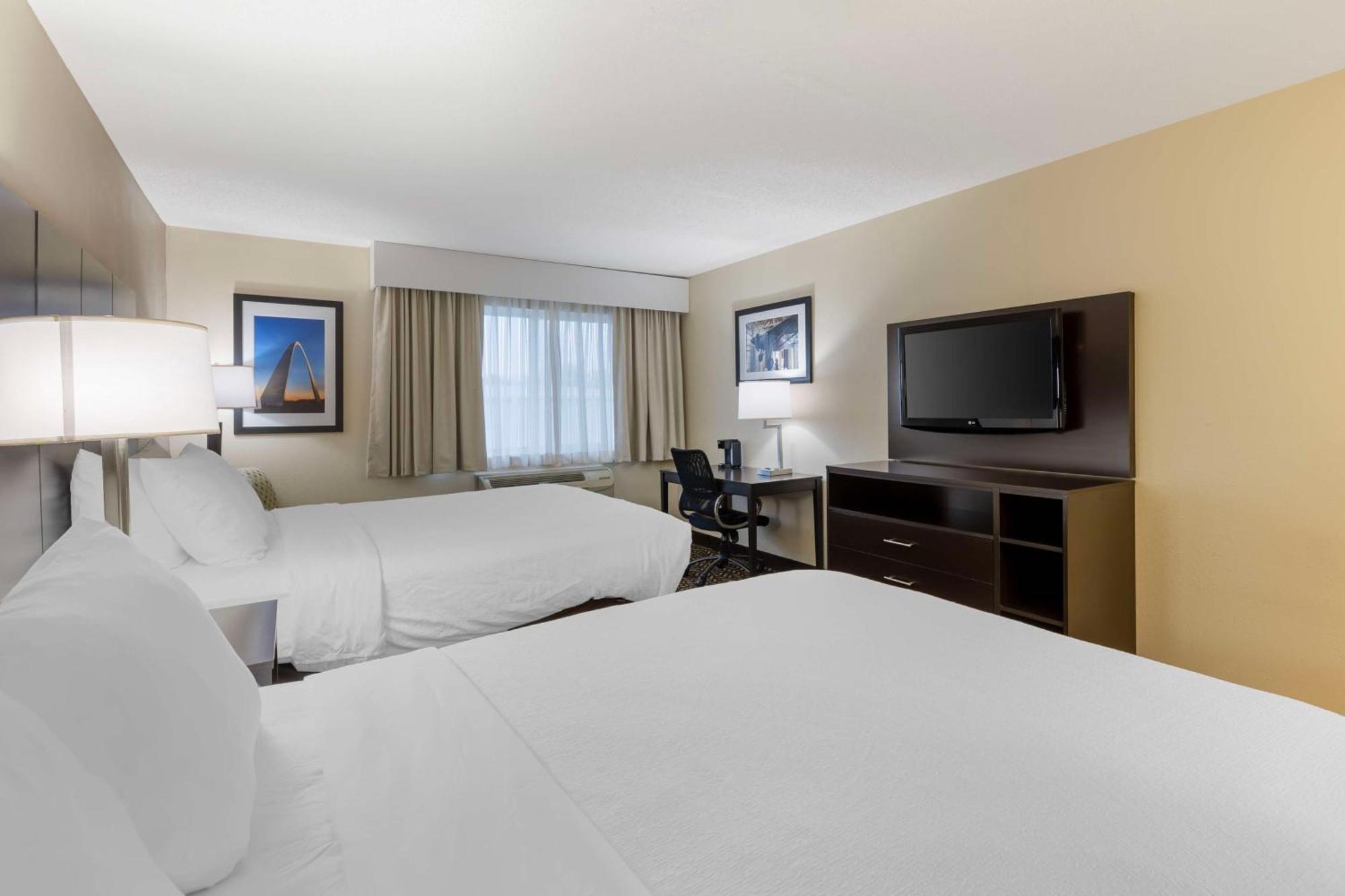 Best Western St. Louis Inn Arnold Luaran gambar