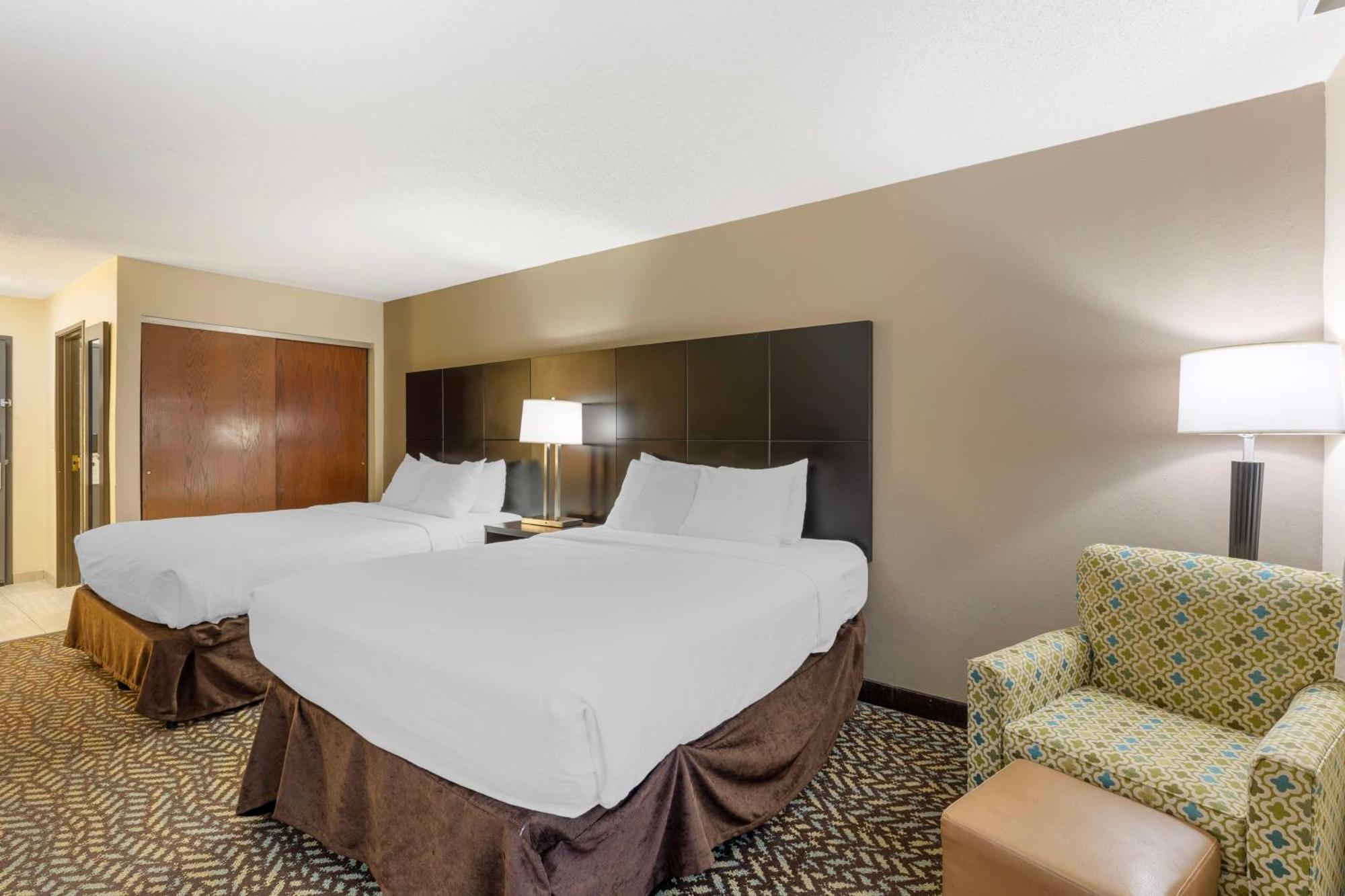 Best Western St. Louis Inn Arnold Luaran gambar