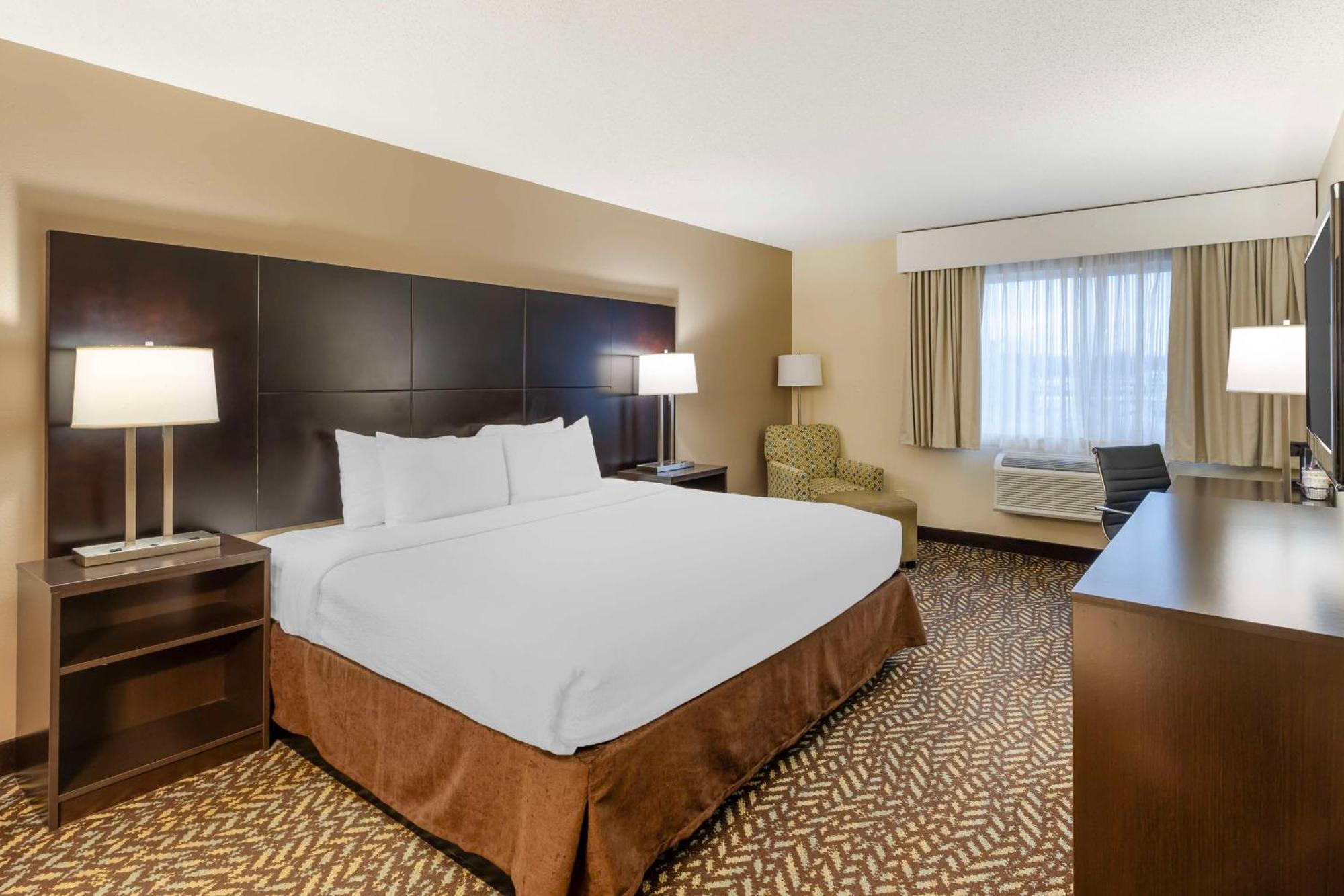 Best Western St. Louis Inn Arnold Luaran gambar